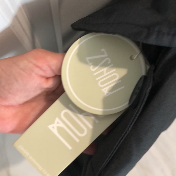 Black trench with zipper sleeves - Picture 5 of 7